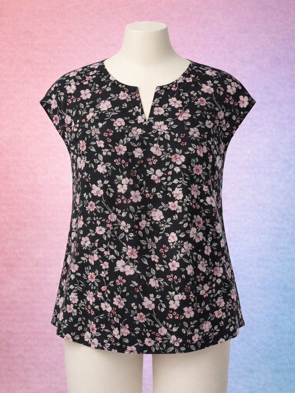 Fun2Fun Blouse Split Neck Med. floral Romantic BOHO-Chic Modern Feminine pleated
